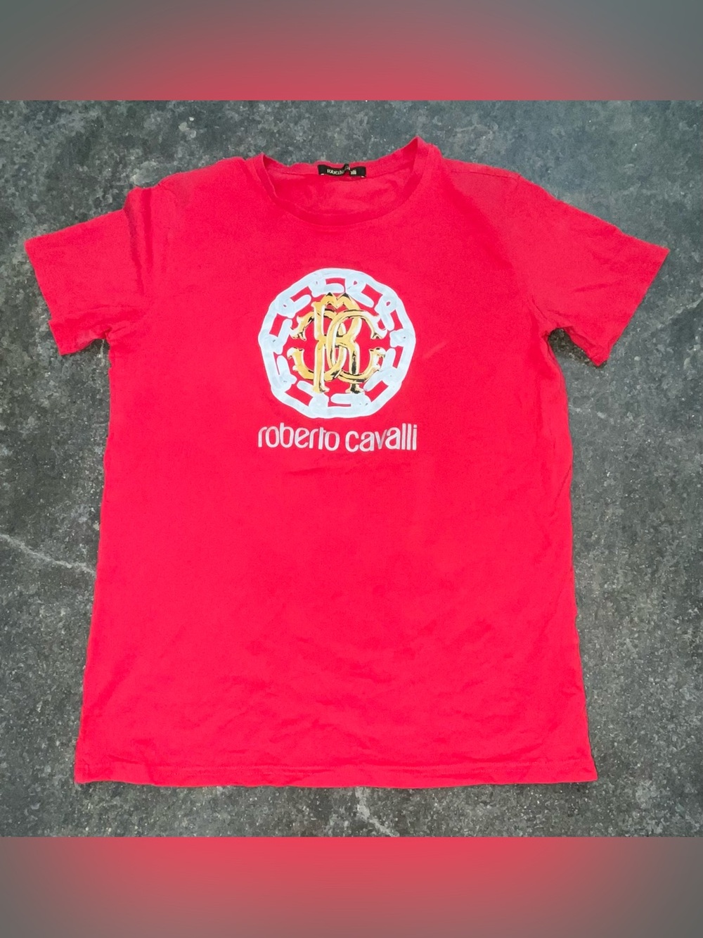 Roberto Cavalli Men’s Red Tee with White Gold Chain Emblem Cotton Size XL